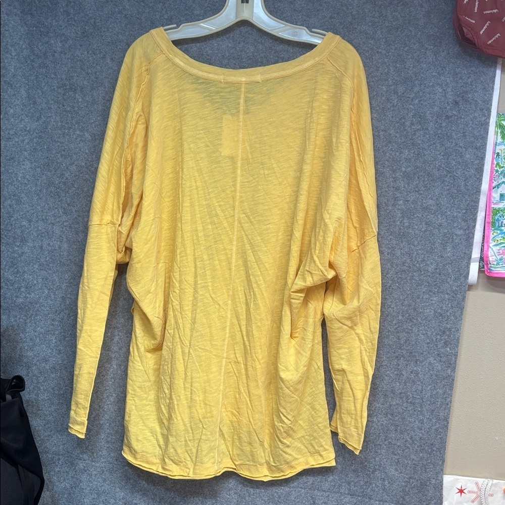 Free People Yellow Long Sleeve V-Neck raw hem open sides cotton blend shirt L - Picture 5 of 11
